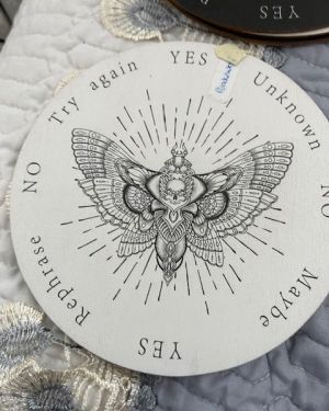 Pendulum Board – Moth